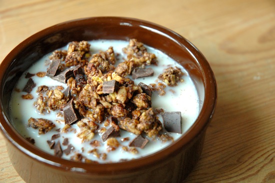 Granola with non-dairy milk