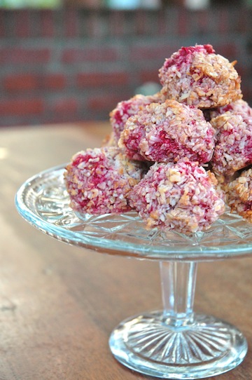 Raspberry Coconut Macaroons
