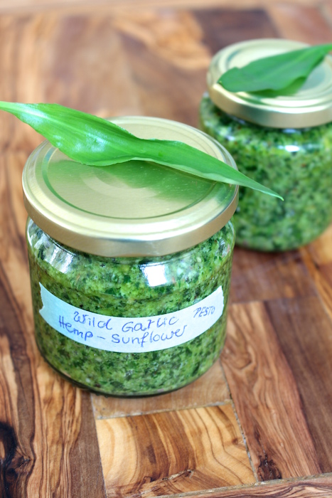 Wild Garlic Pesto with Hemp Seeds